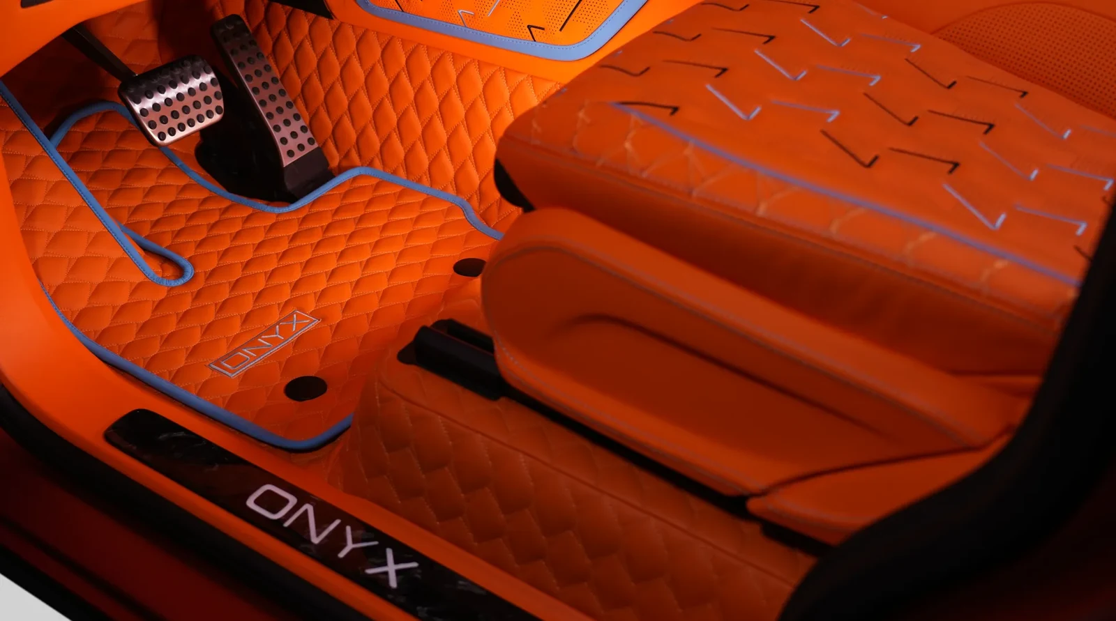 2023 Mercedes-Benz G-Class G7X Rage by Onyx Concept interior, Mandarine Orange & Pacific Blue