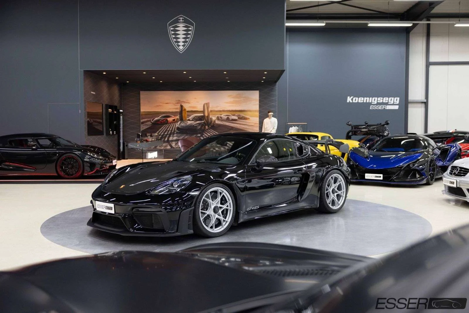 Porsche 718 Cayman GT4 RS Weissach, 5/10