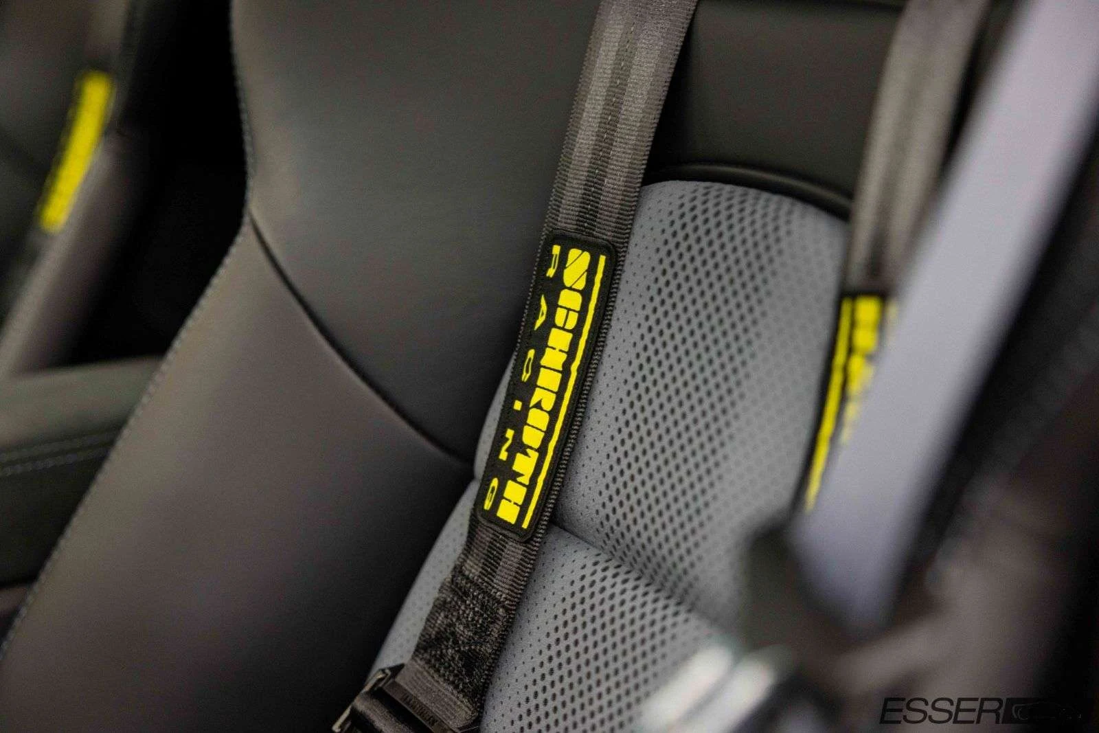 Porsche 718 Cayman GT4 RS Weissach, 10/10