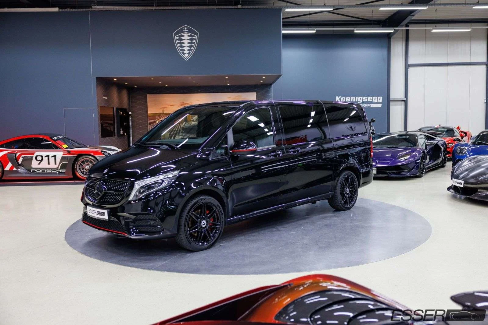 Mercedes-Benz V 300 d 4MATIC AMG Line, 4/10