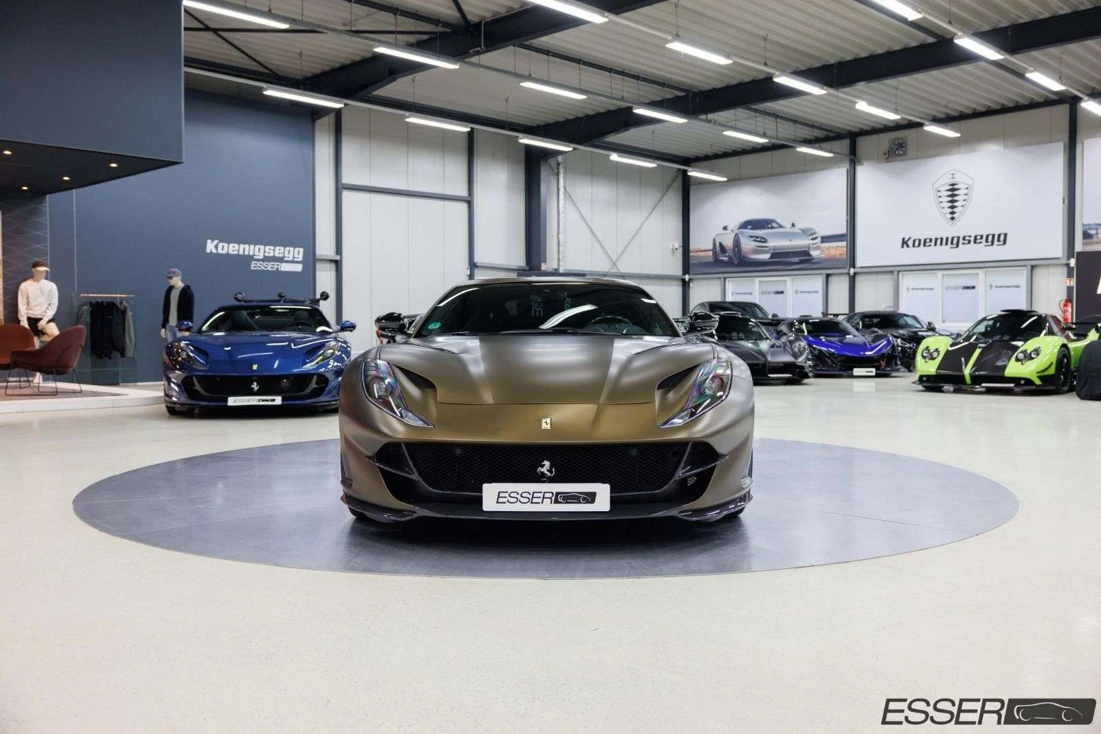 Ferrari 812 Superfast NOVITEC, 3/10