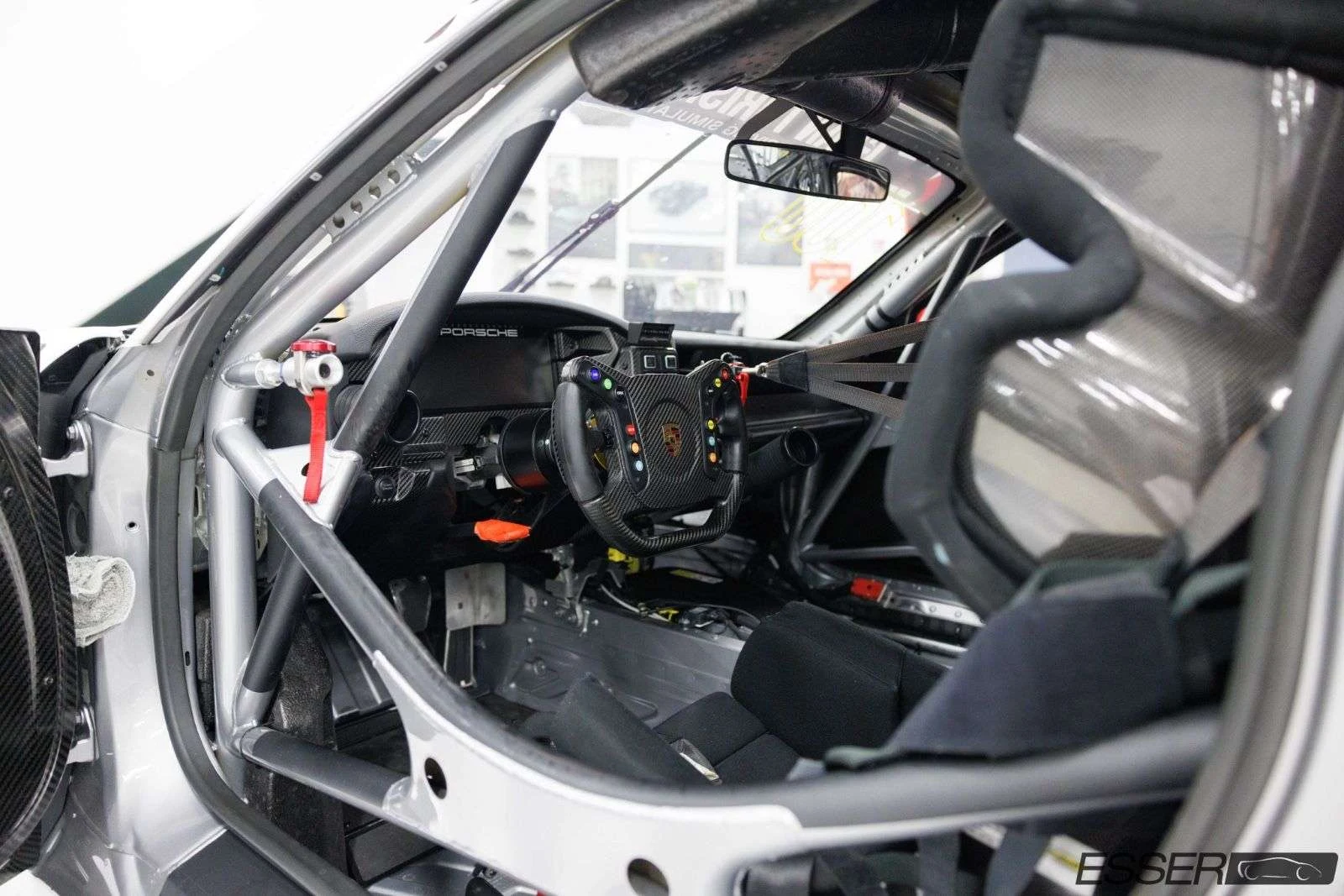 Porsche 911 GT3 Cup Endurance (992), 6/10