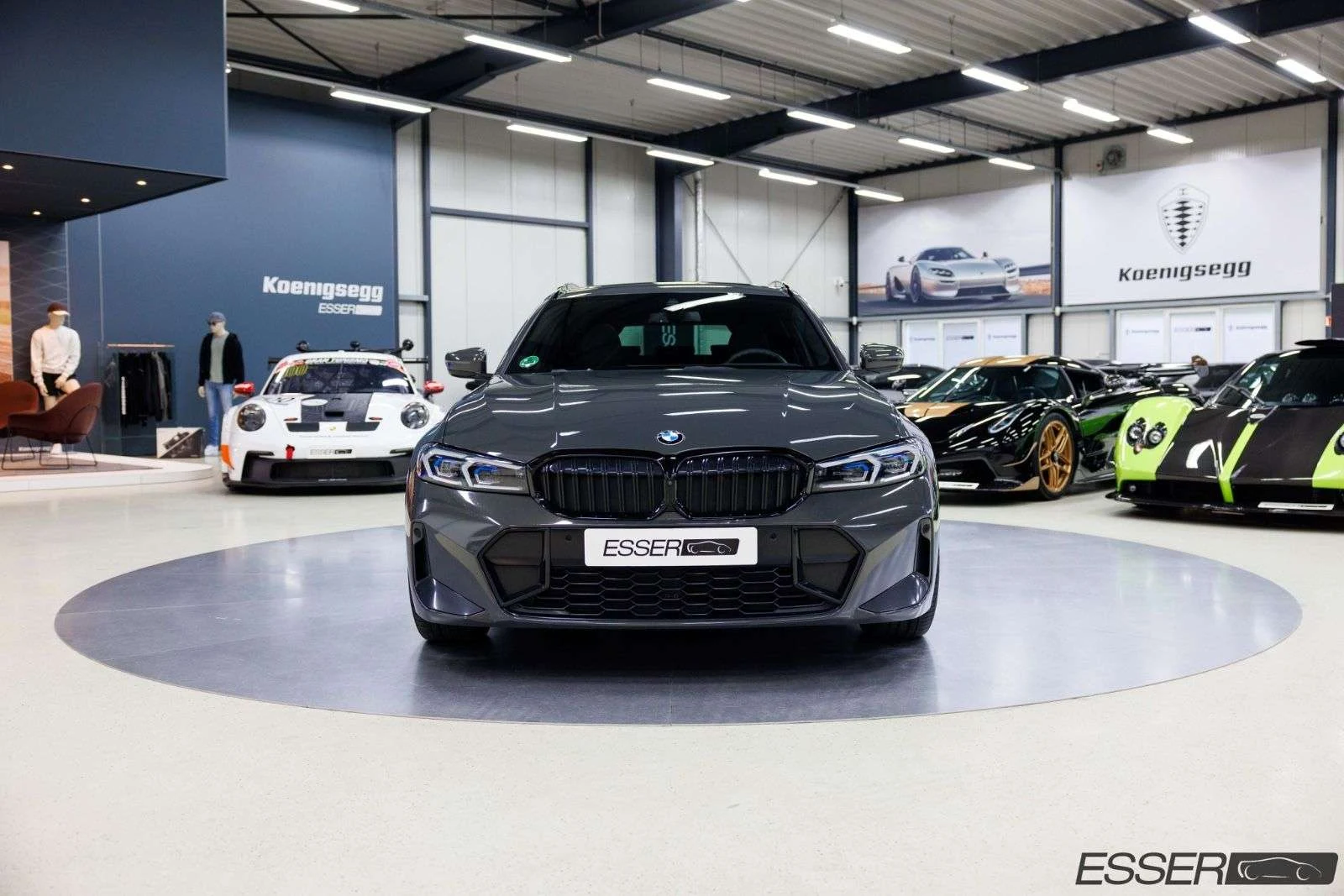 BMW 330d xDrive Touring M Sport, 3/10