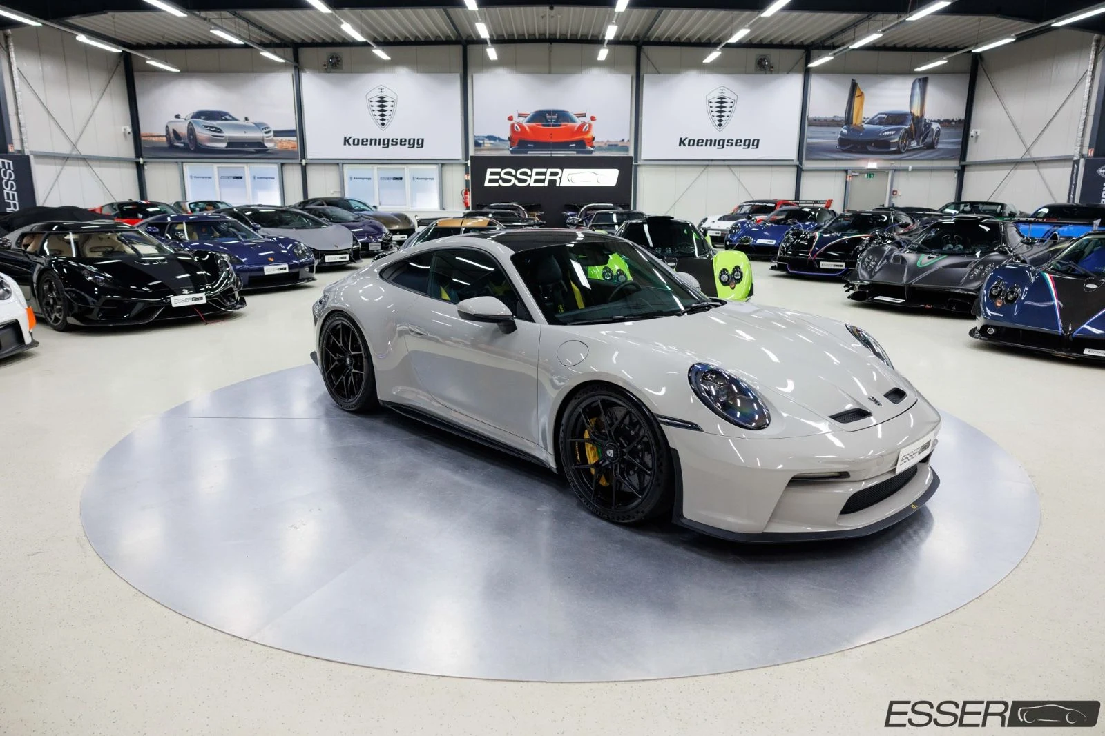 Seller photograph: Porsche 911 GT3 Touring Manthey (992)