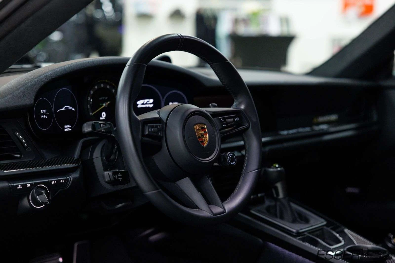 Porsche 911 GT3 Touring Manthey (992), 8/10