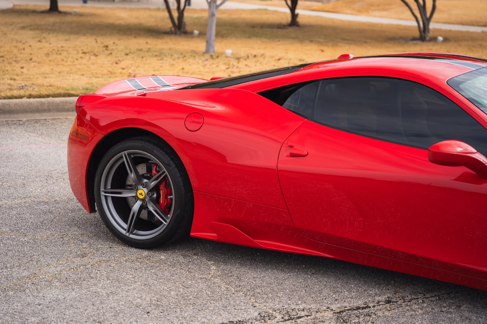 2014 Ferrari 458 Speciale, 28/29