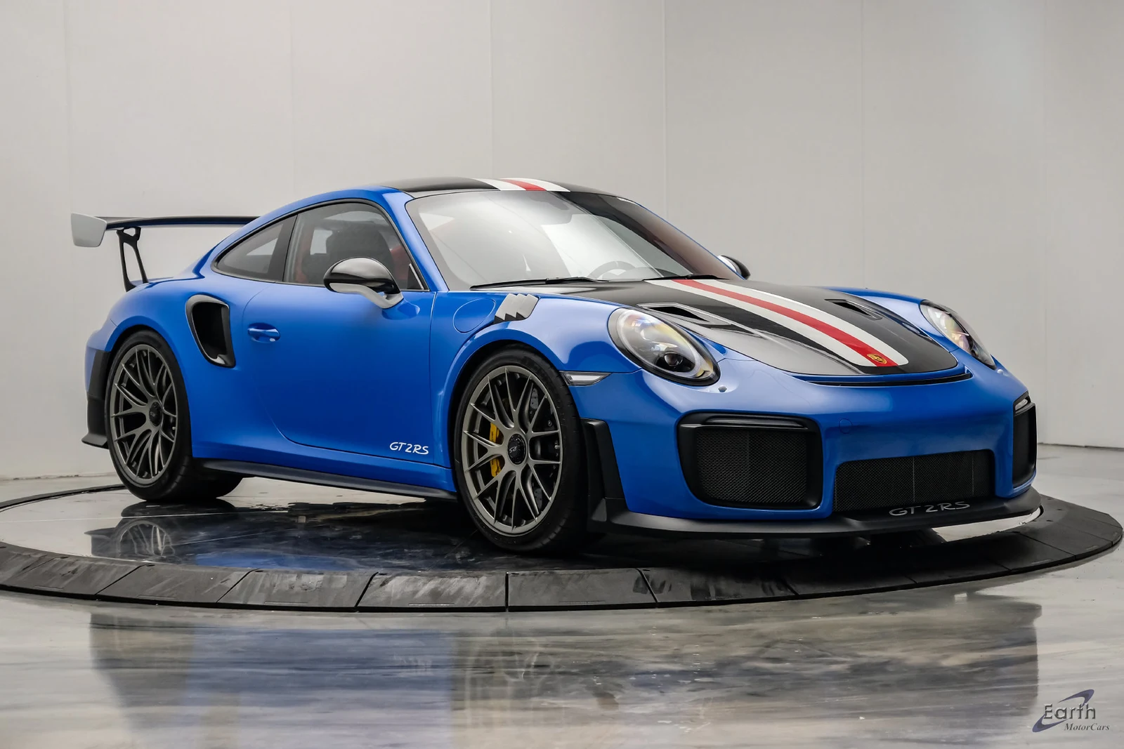 2019 Porsche 911 (991.2) GT2 RS, 27/28
