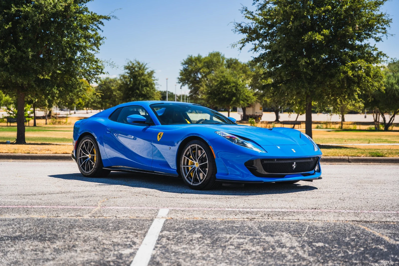 2022 Ferrari 812 GTS, 10/29
