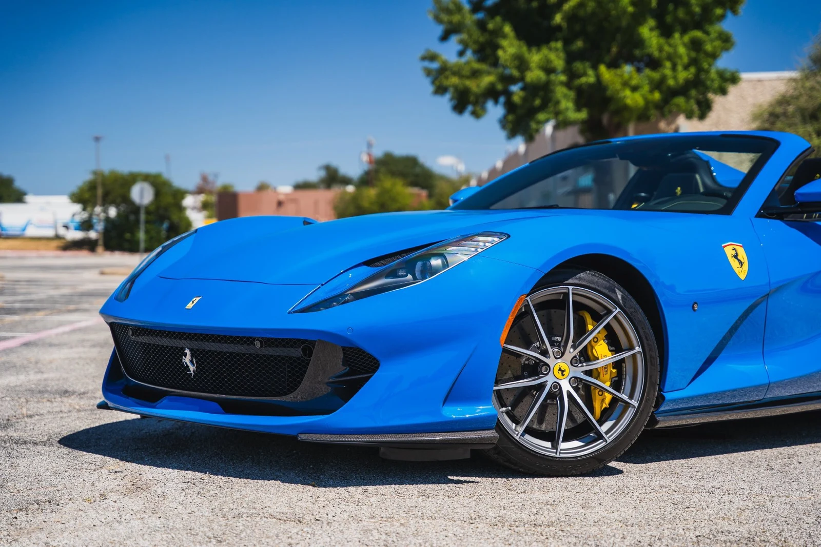 2022 Ferrari 812 GTS, 21/29