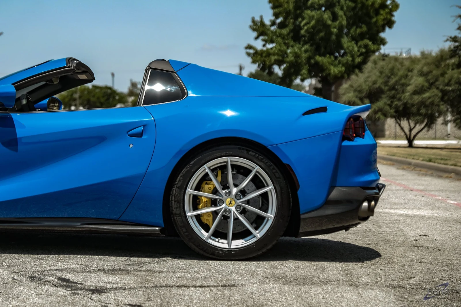 2022 Ferrari 812 GTS, 8/28