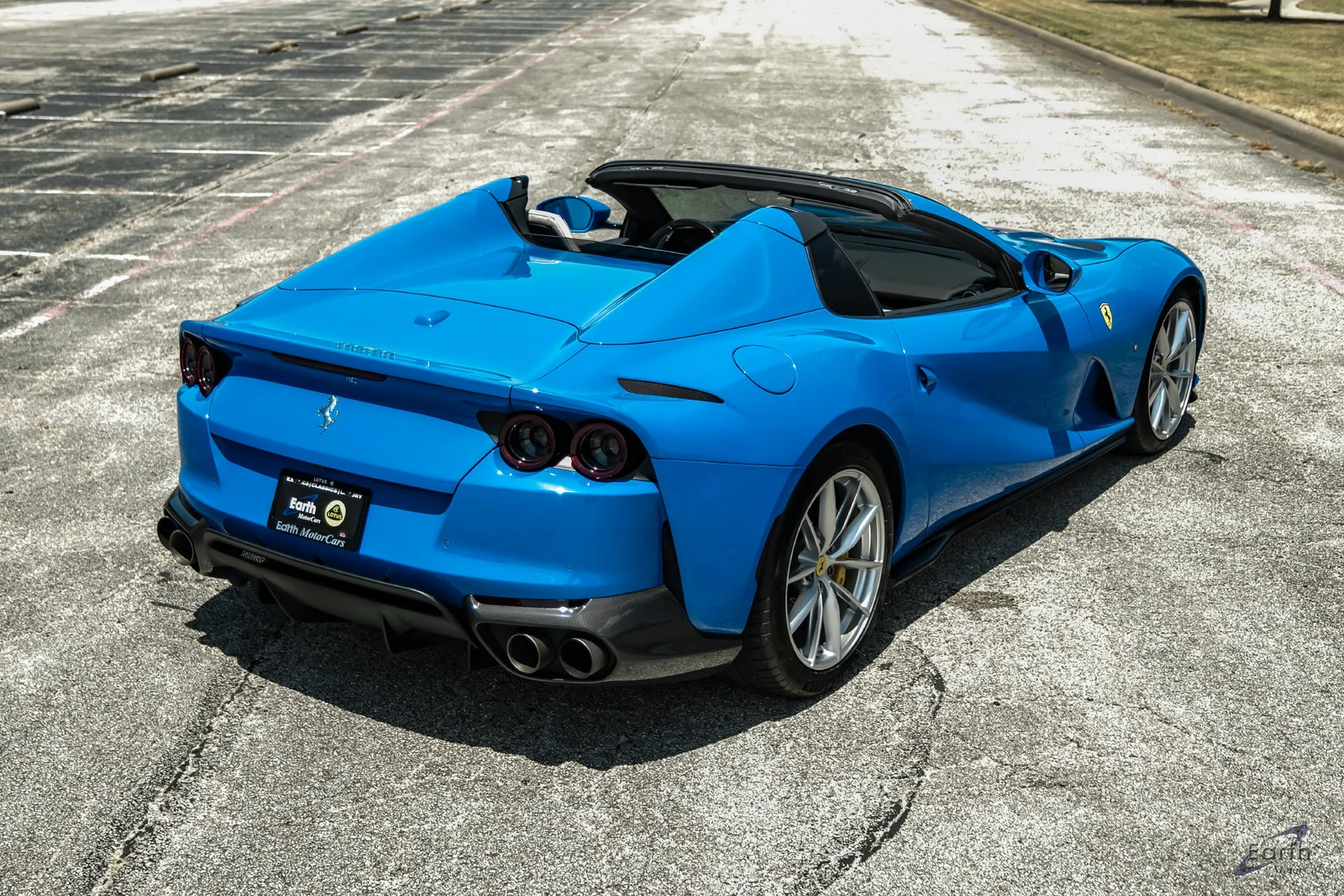 2022 Ferrari 812 GTS, 18/28