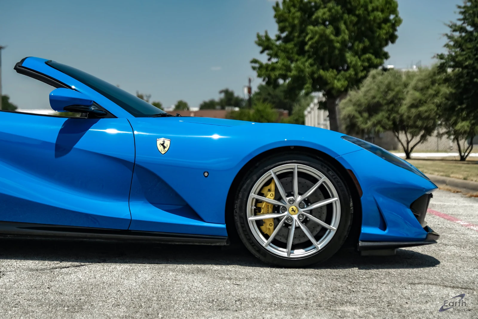 2022 Ferrari 812 GTS, 24/28