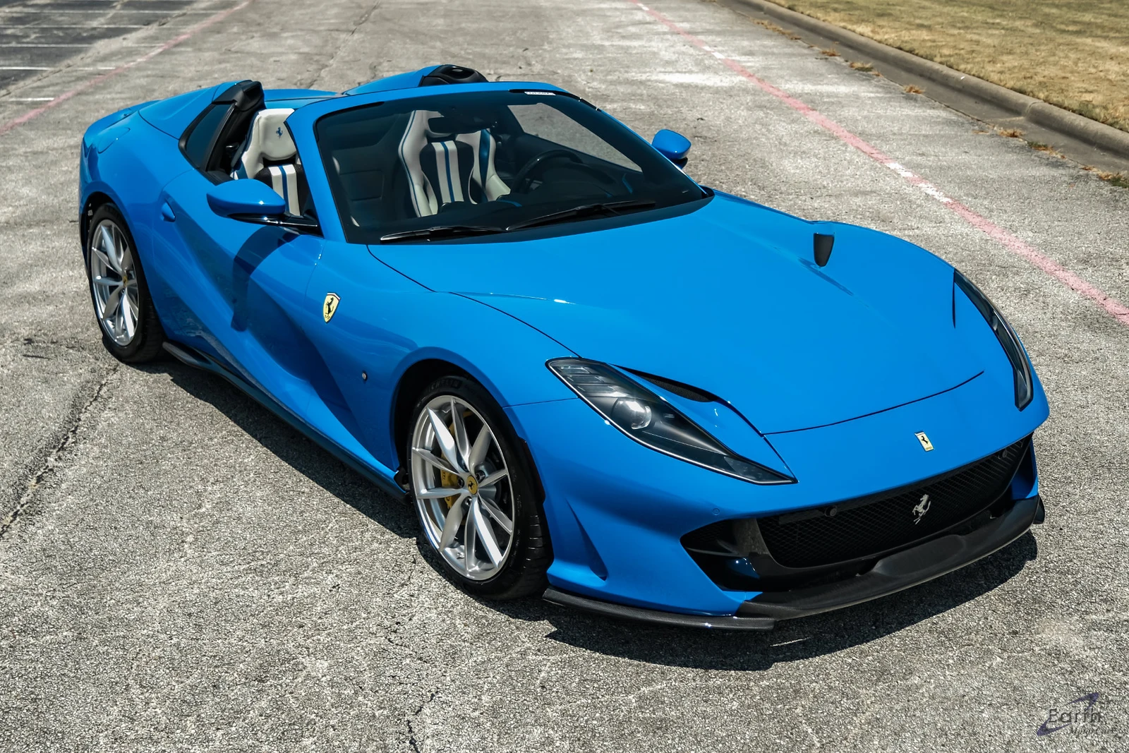 2022 Ferrari 812 GTS, 26/28