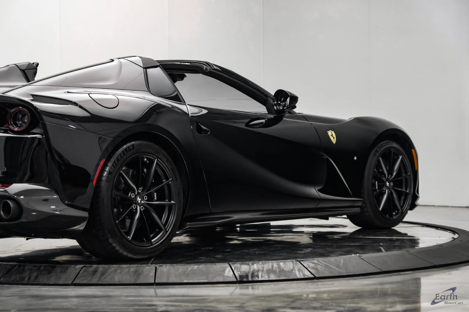 2022 Ferrari 812 GTS, 22/28