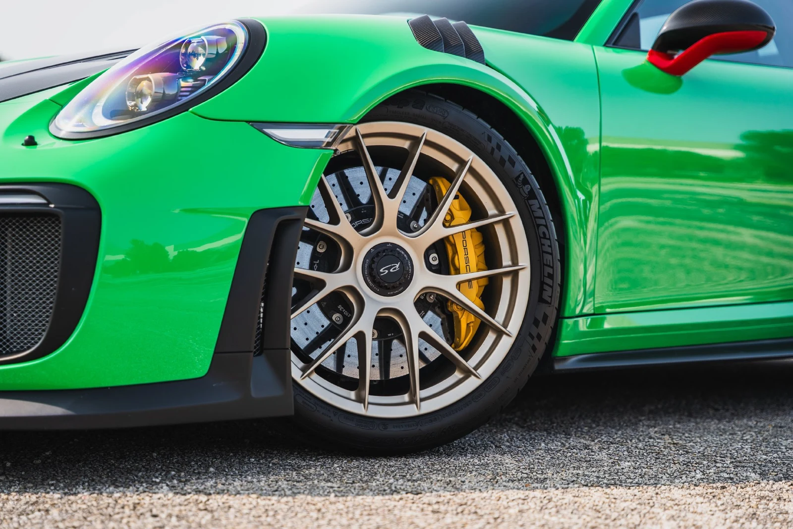 2018 Porsche 911 (991.2) GT2 RS Weissach, 7/29