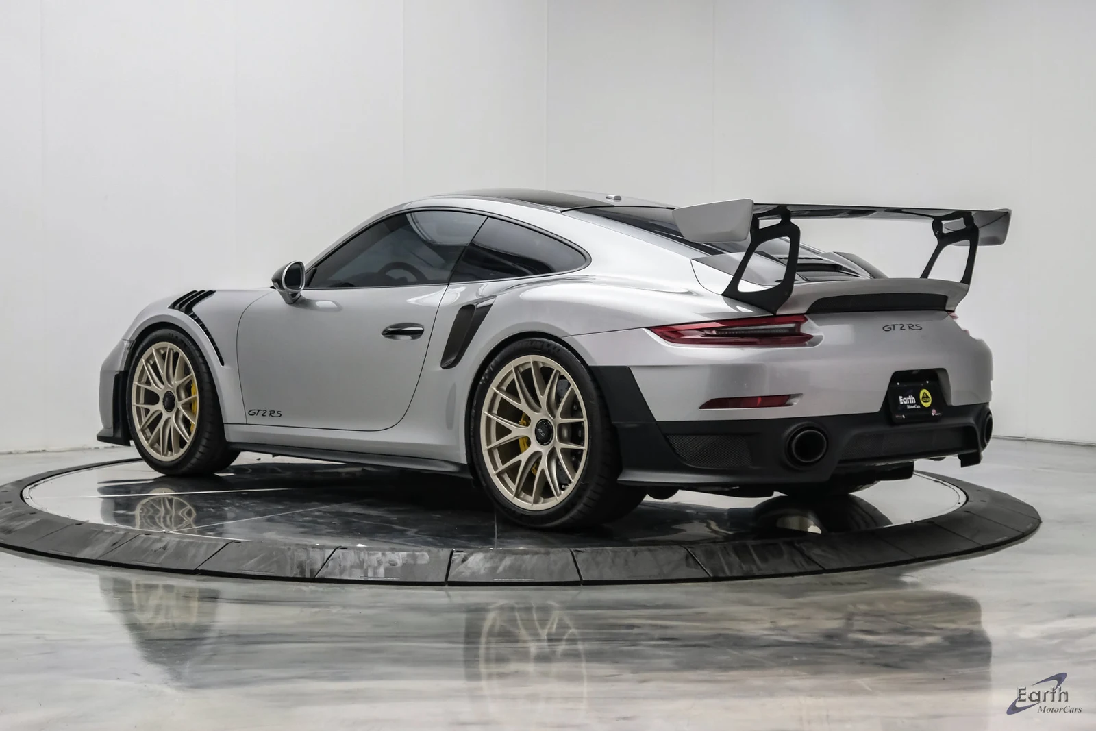 2018 Porsche 911 (991.2) GT2 RS Weissach, 10/28