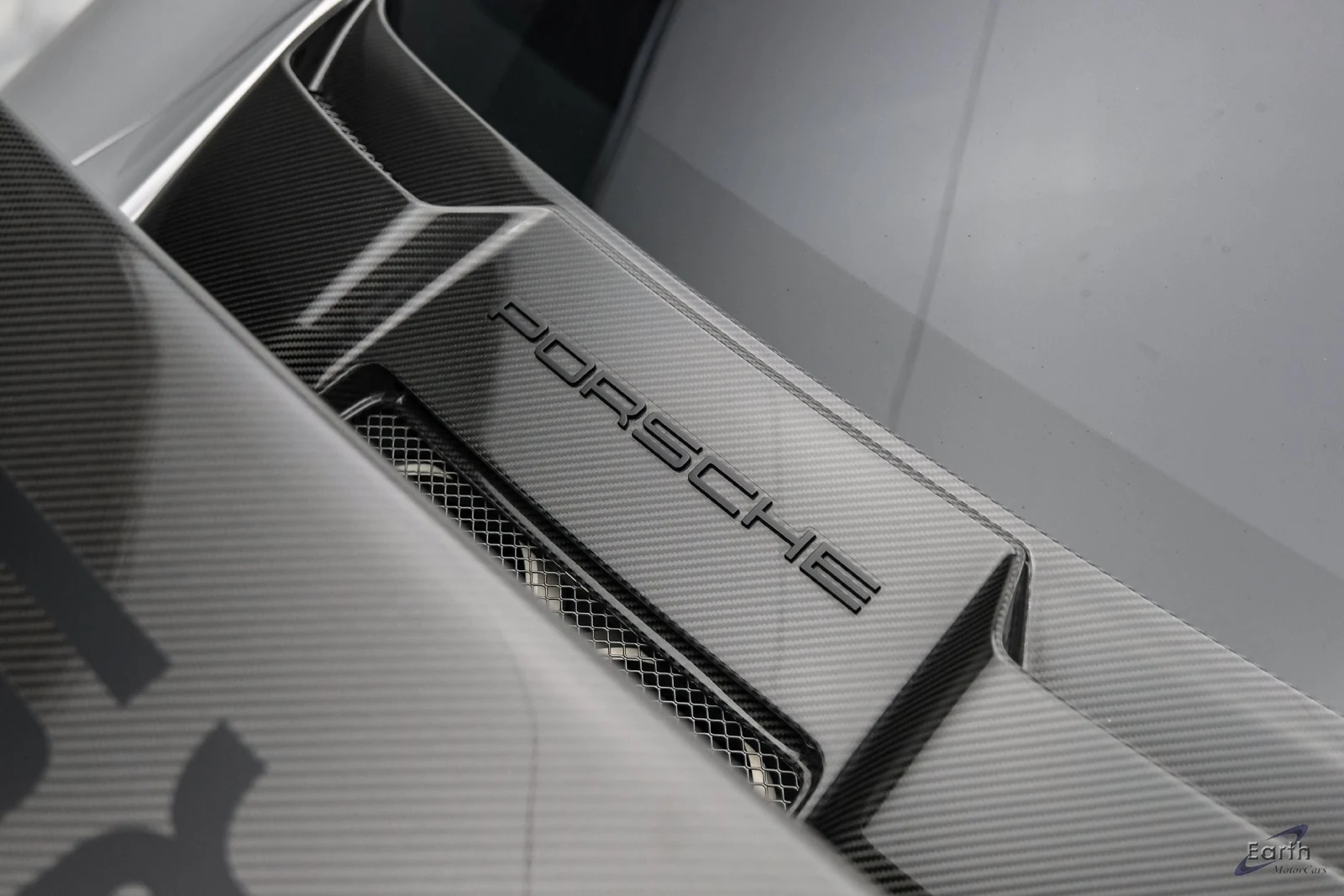 2018 Porsche 911 (991.2) GT2 RS Weissach, 17/28