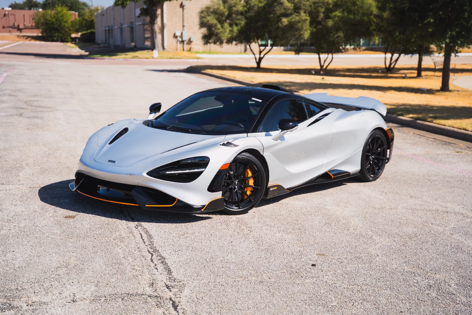 2021 McLaren 765LT, 2/29