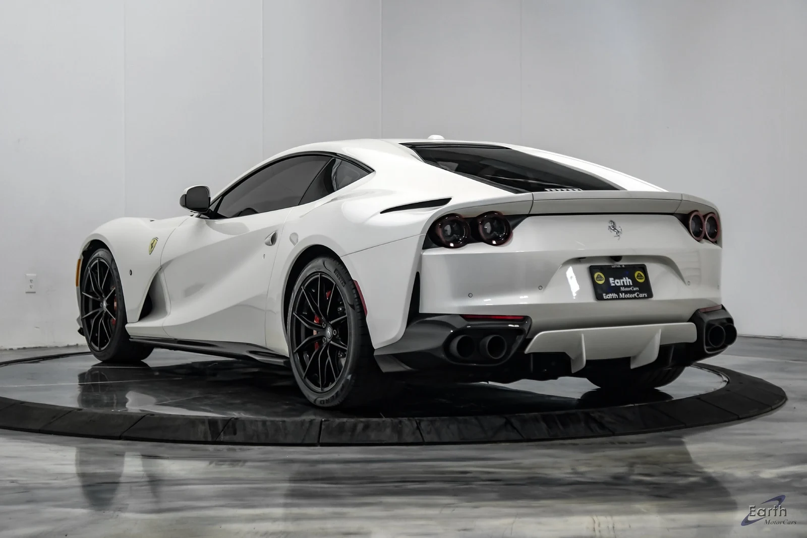 2019 Ferrari 812 Superfast, 11/28