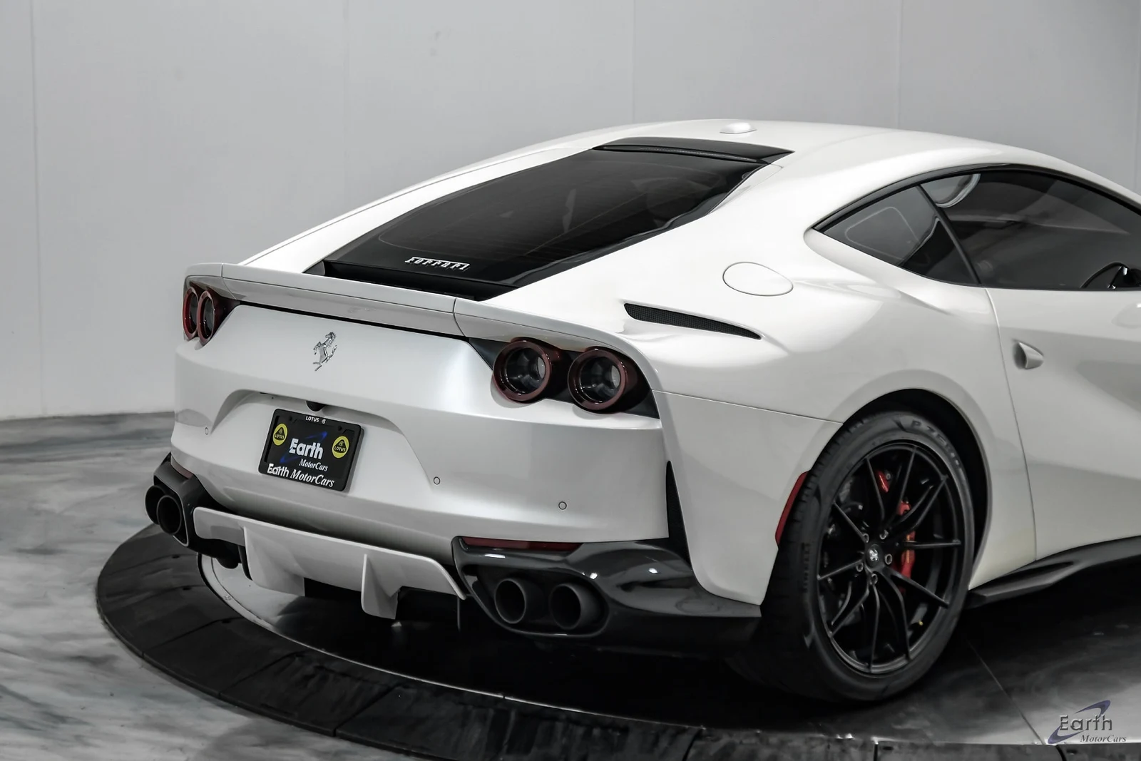 2019 Ferrari 812 Superfast, 19/28