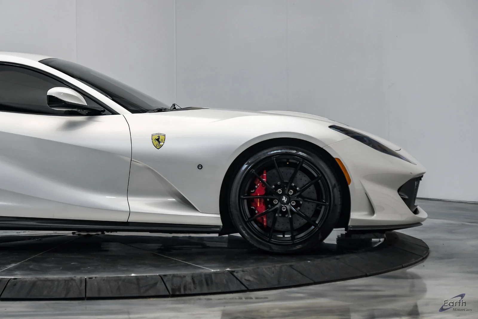 2019 Ferrari 812 Superfast, 24/28