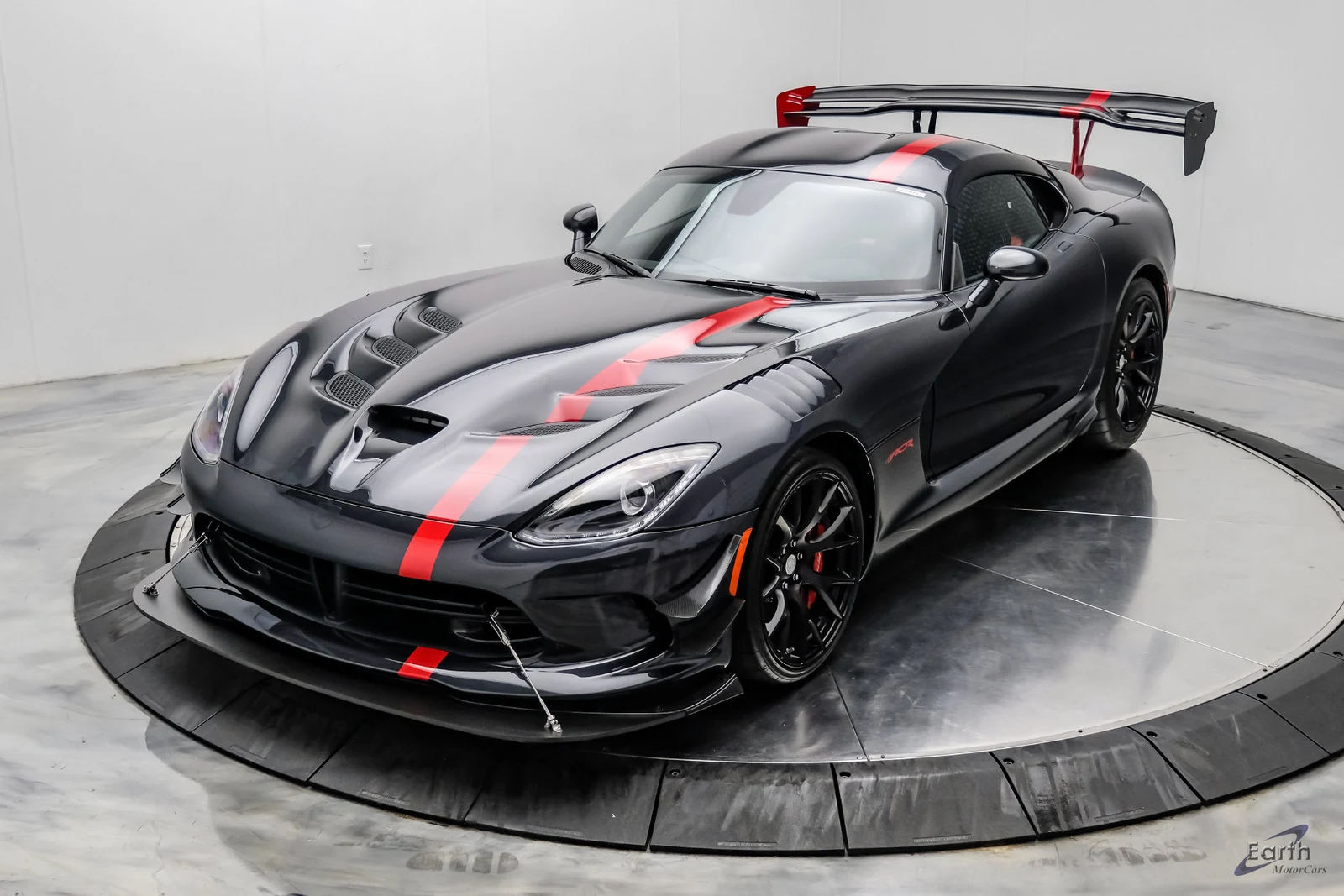 2017 Dodge Viper ACR Extreme, 4/28