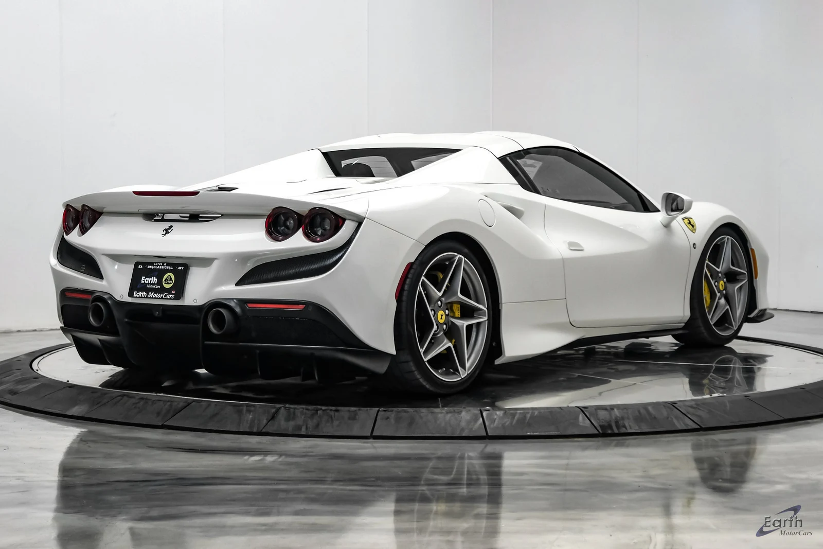 2022 Ferrari F8 Spider, 21/28