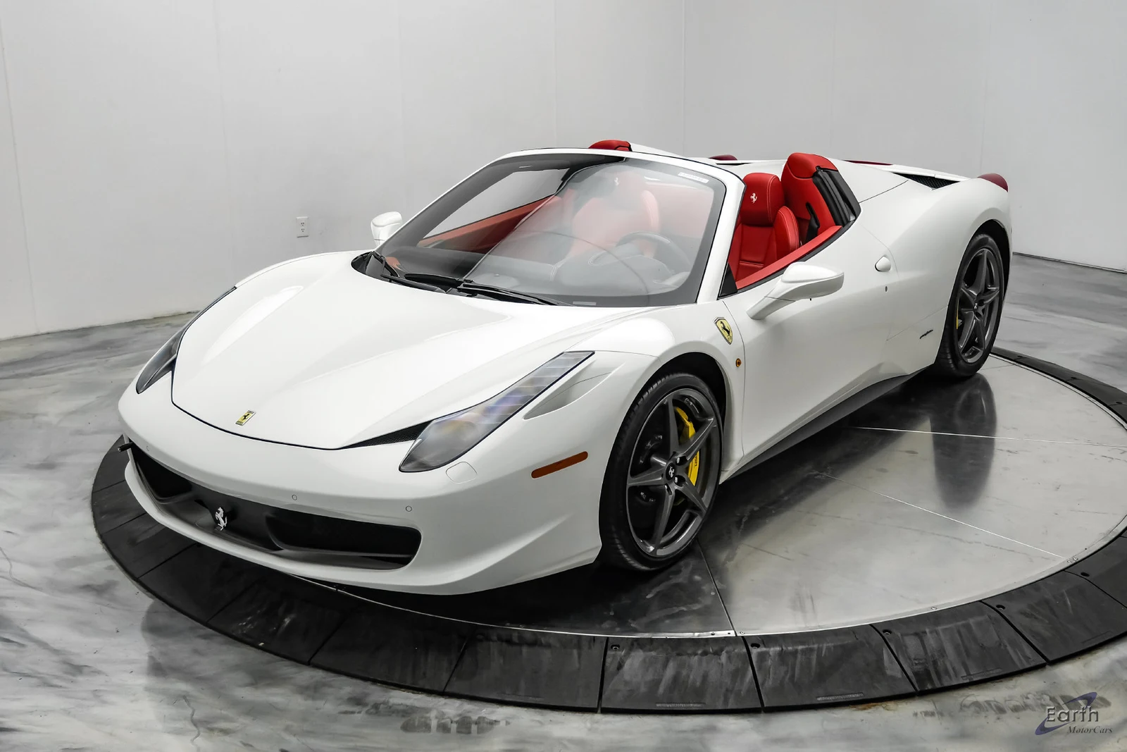 2015 Ferrari 458 Spider, 6/28