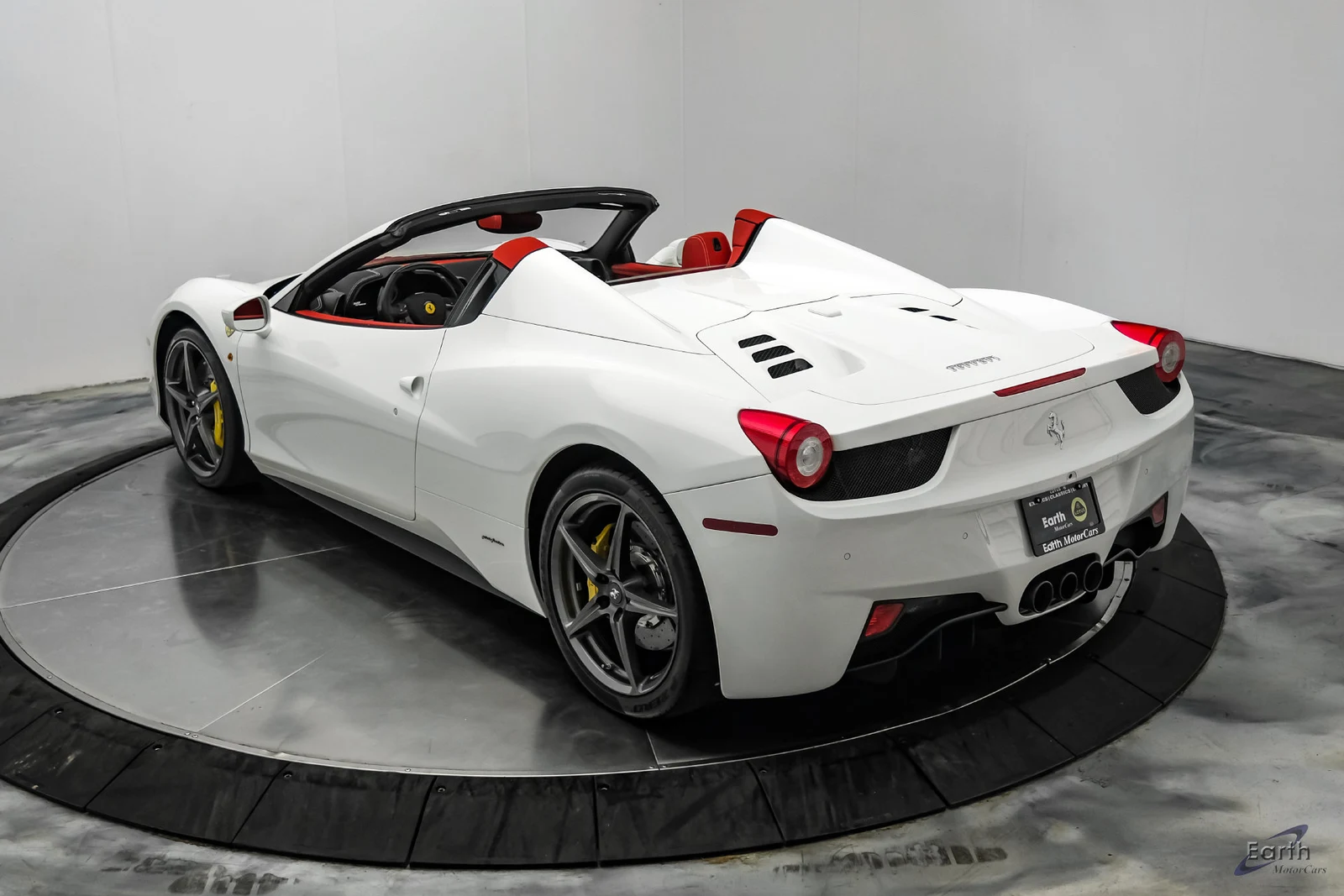 2015 Ferrari 458 Spider, 13/28