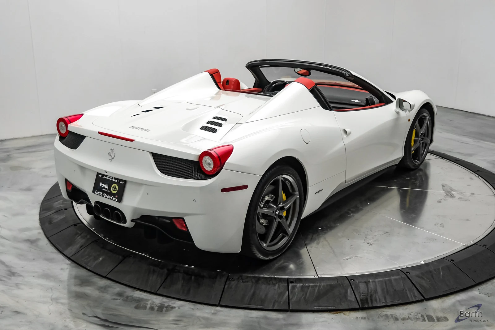 2015 Ferrari 458 Spider, 22/28