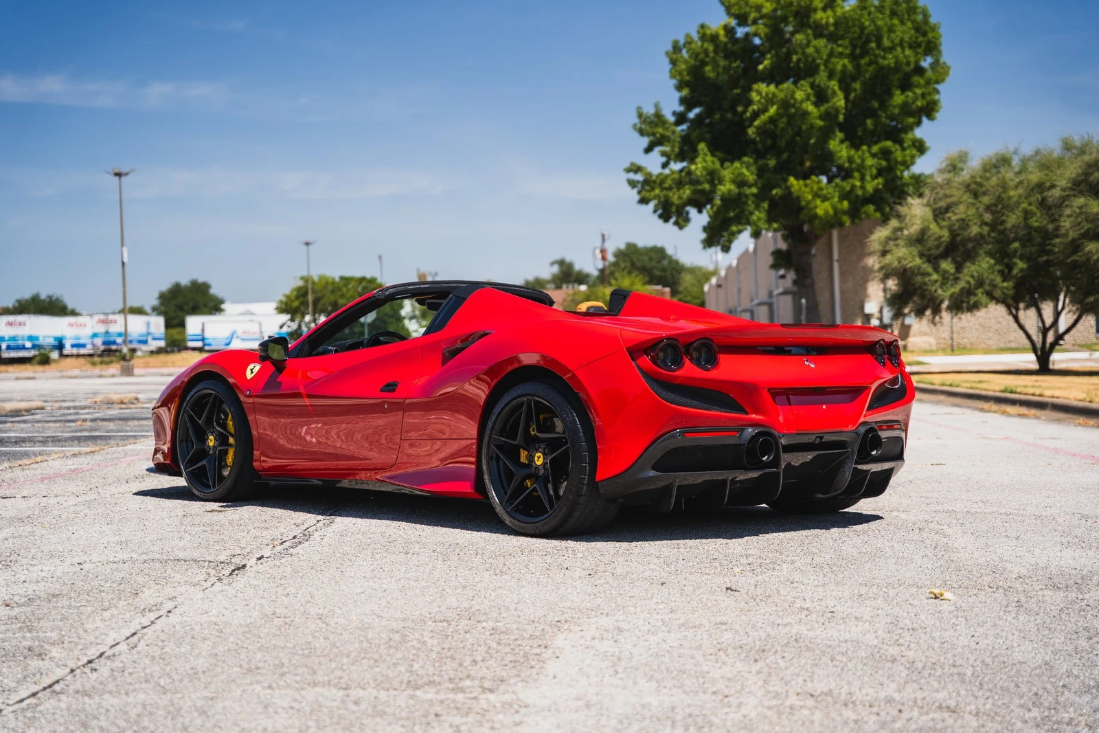 2021 Ferrari F8 Spider, 5/27