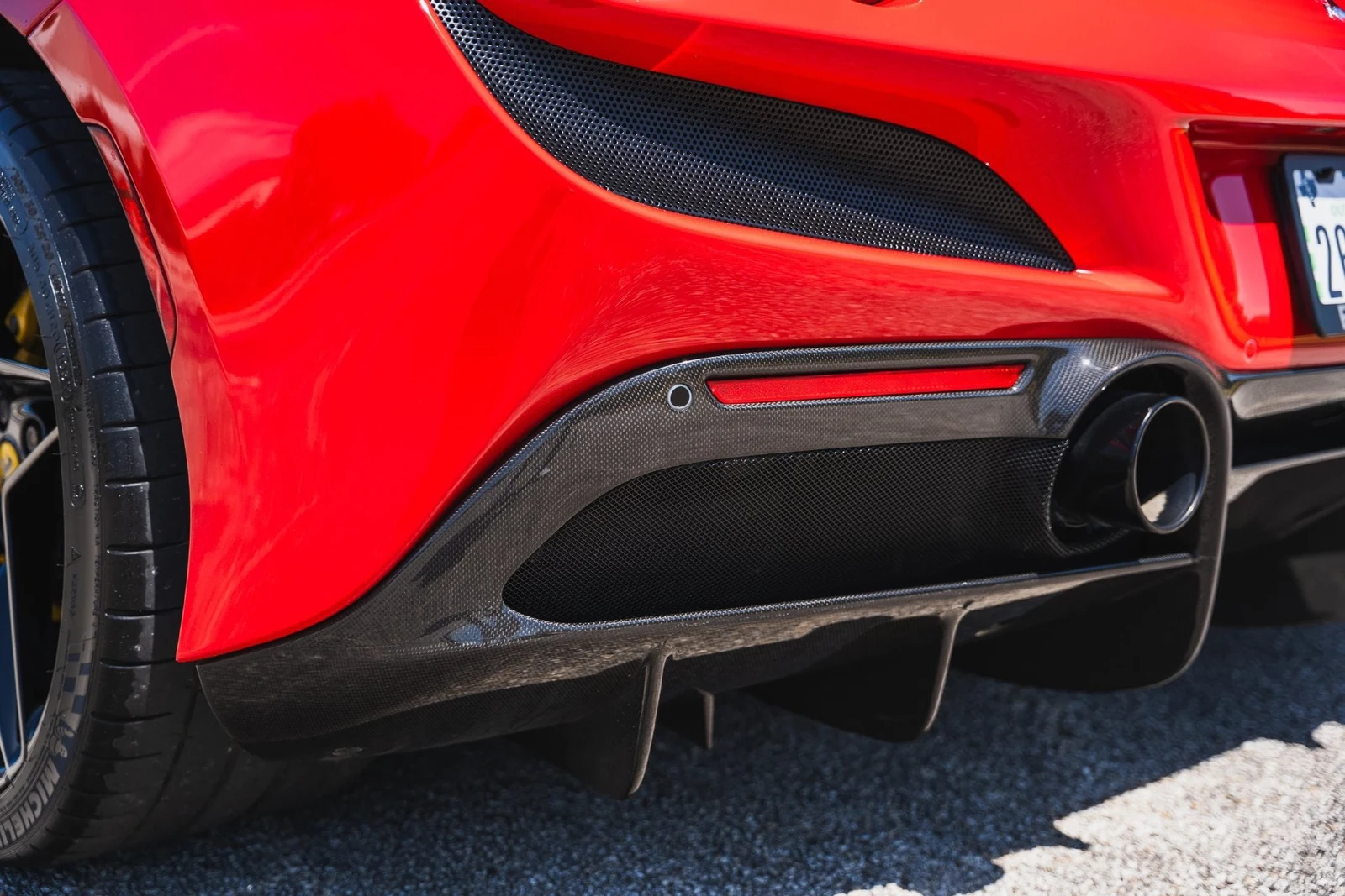 2021 Ferrari F8 Spider, 8/27