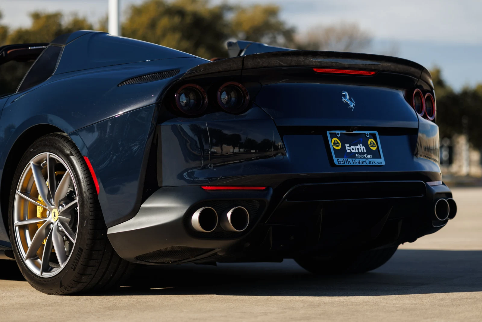 2021 Ferrari 812 GTS, 27/29