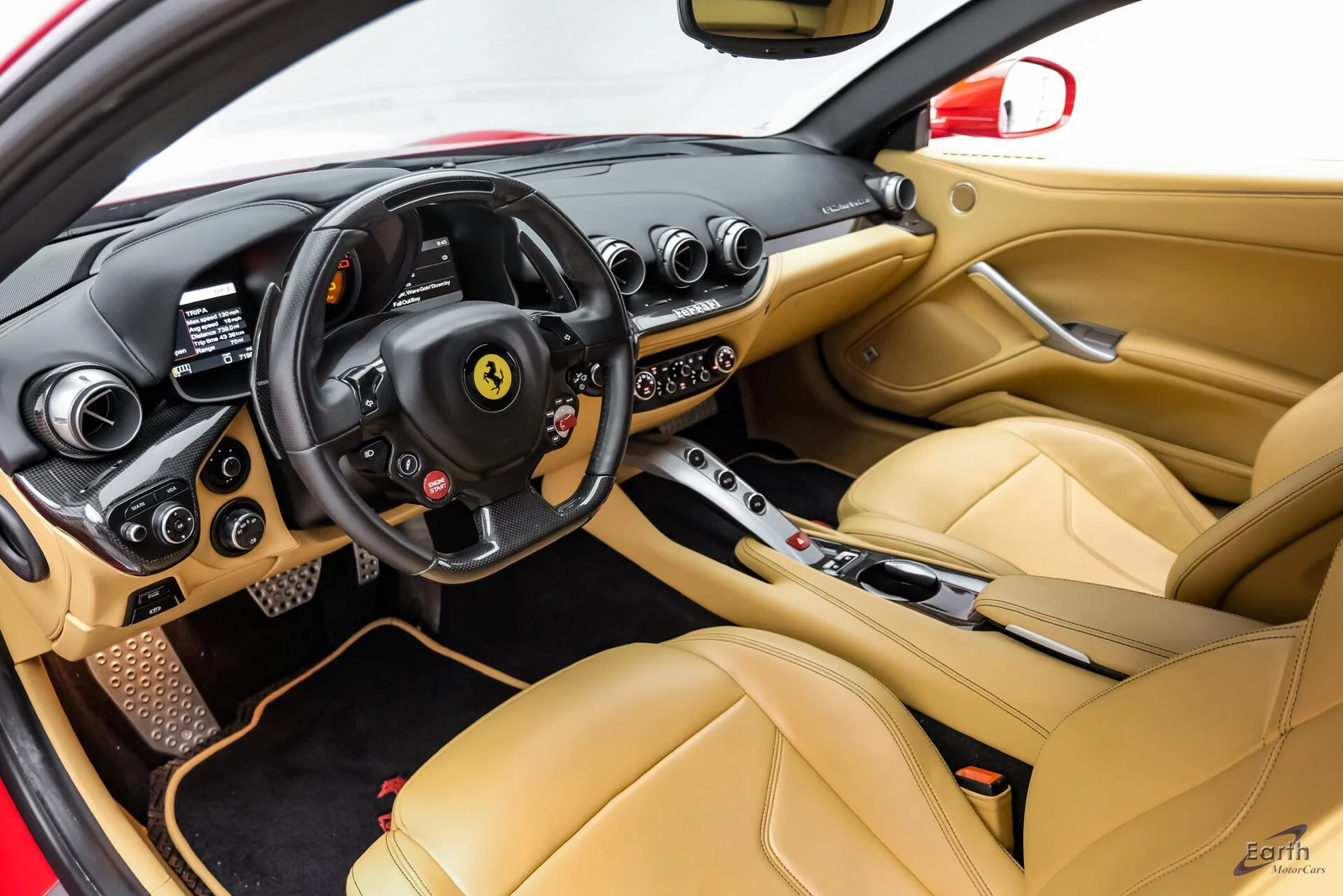 2015 Ferrari F12berlinetta, 2/27