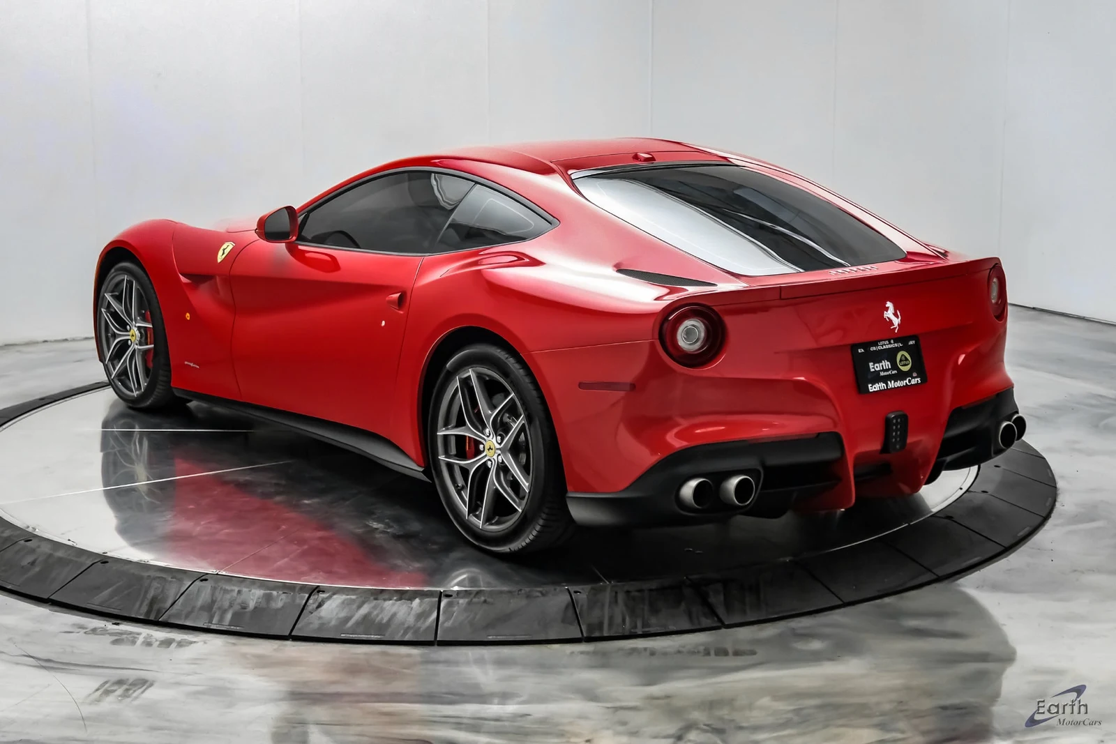 2015 Ferrari F12berlinetta, 11/27