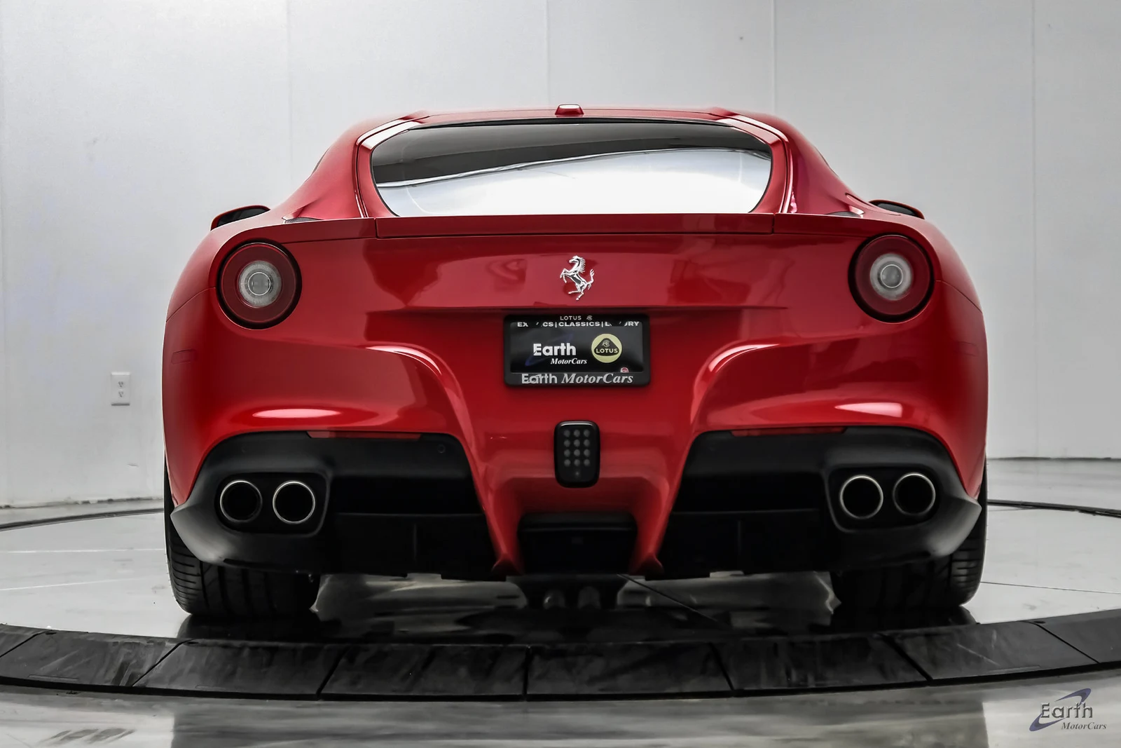 2015 Ferrari F12berlinetta, 12/27