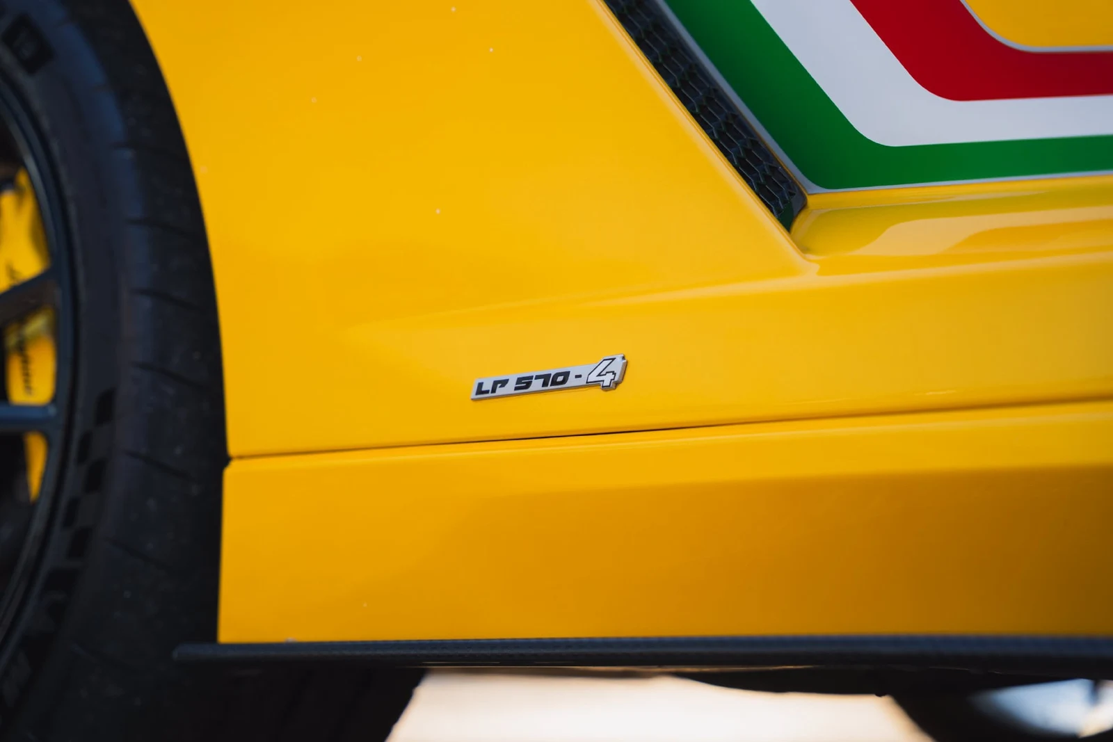 2014 Lamborghini Gallardo LP 570-4 Squadra Corse, 21/28