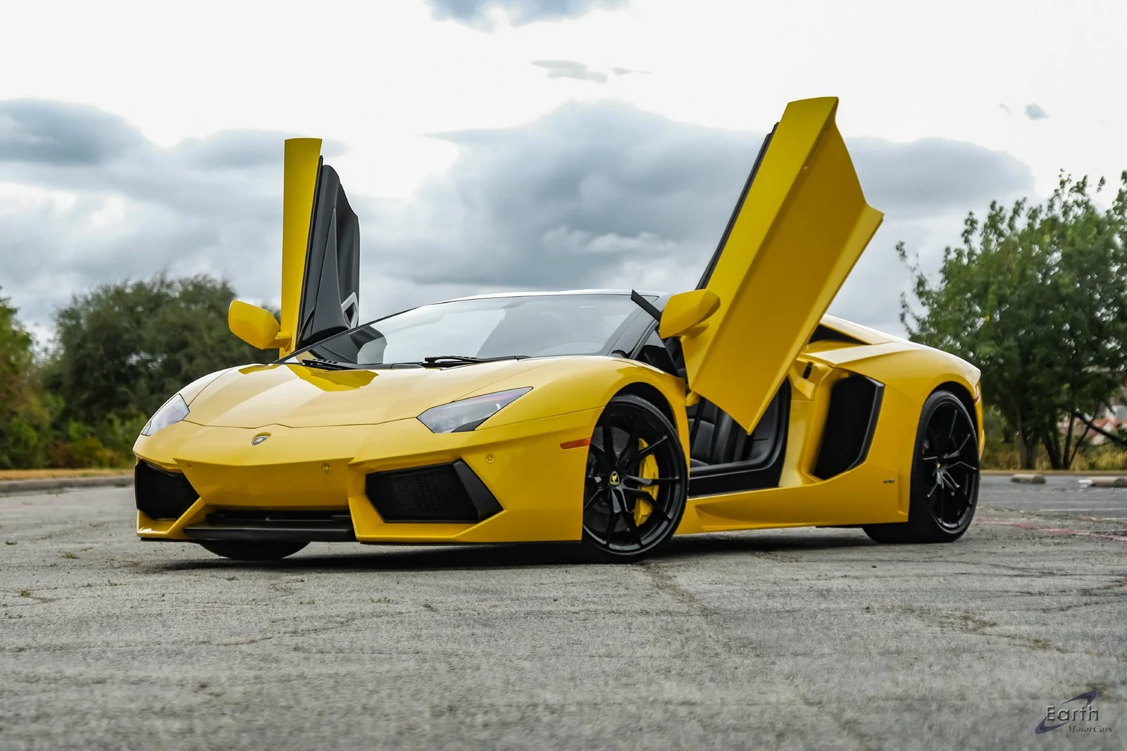 2014 Lamborghini Aventador LP700-4 Roadster, 5/28