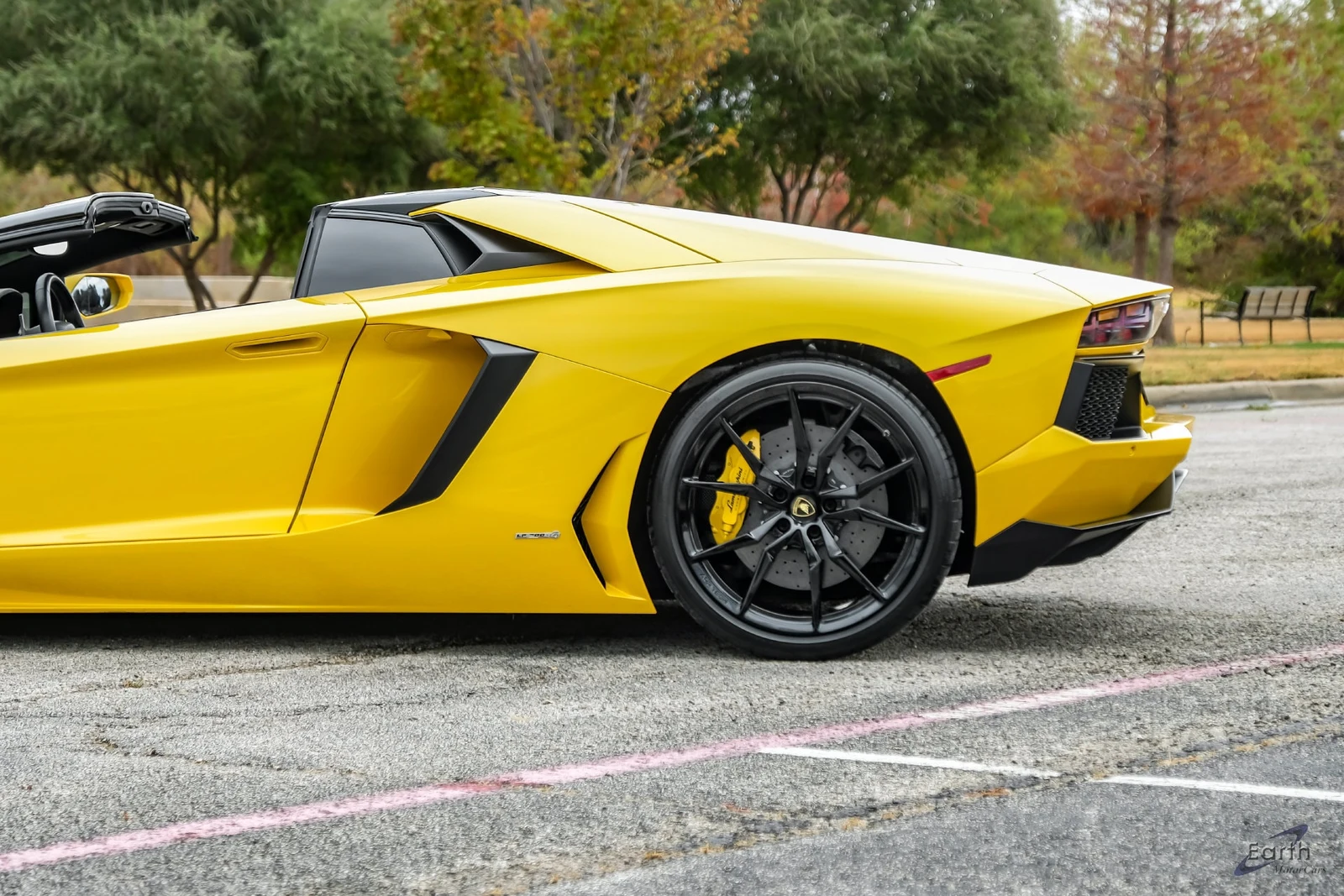 2014 Lamborghini Aventador LP700-4 Roadster, 13/28