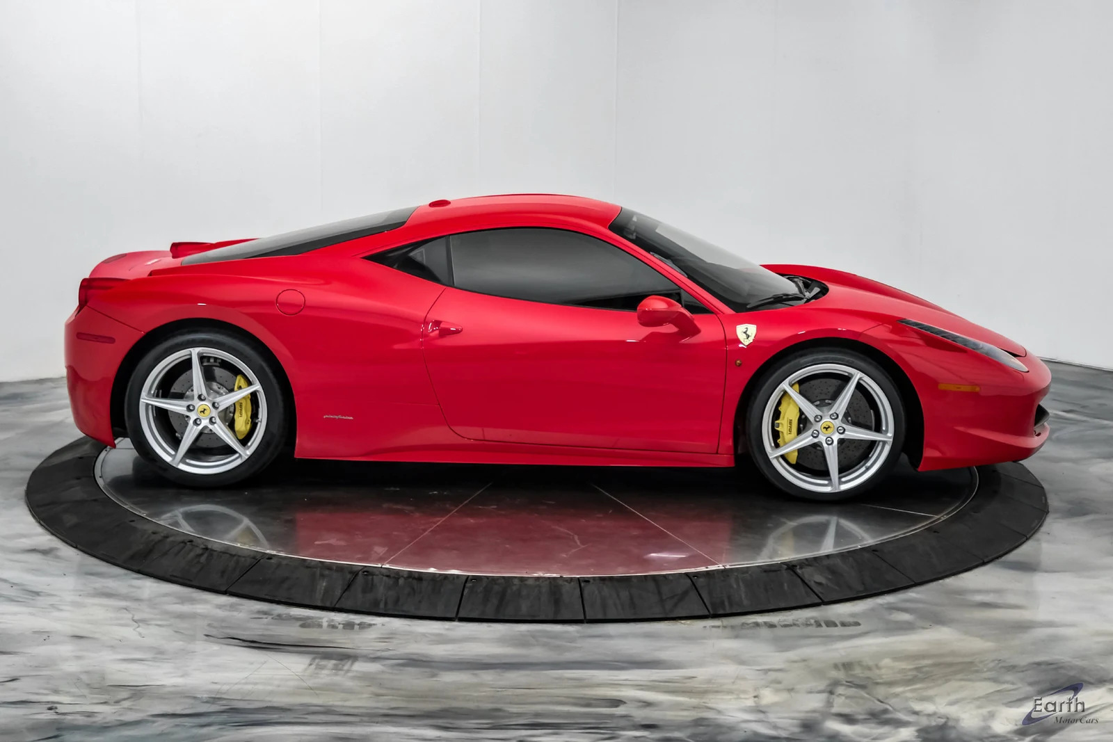 2014 Ferrari 458 Italia, 24/27