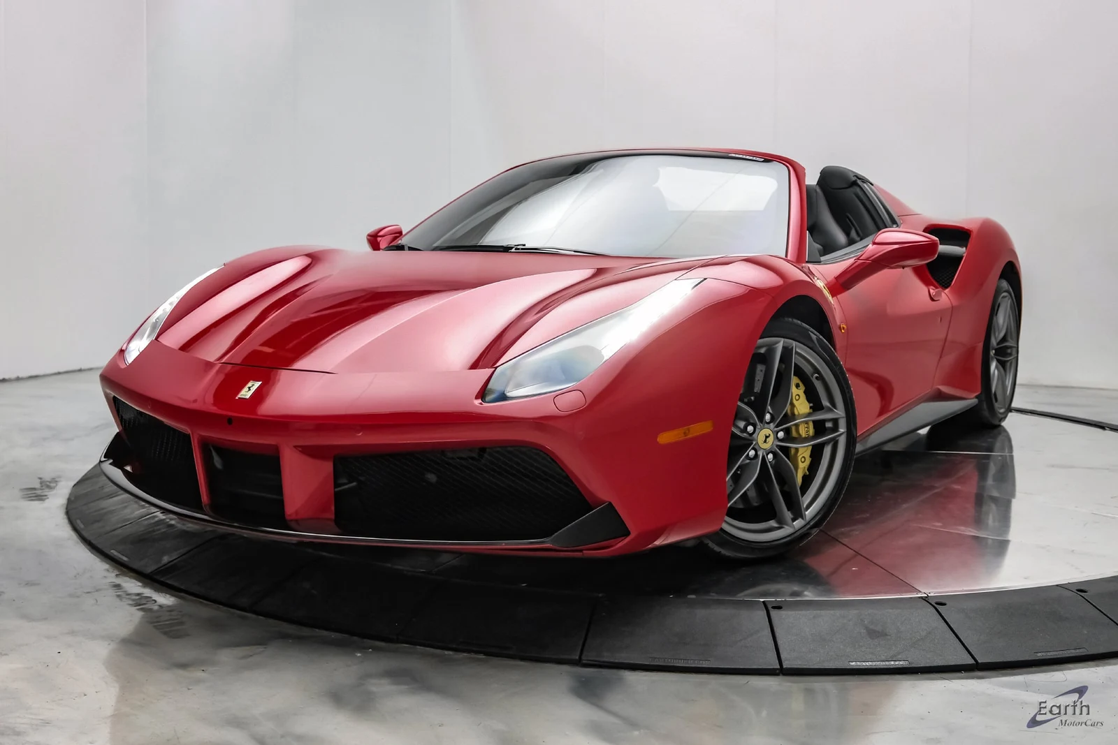 2018 Ferrari 488 Spider, 4/27