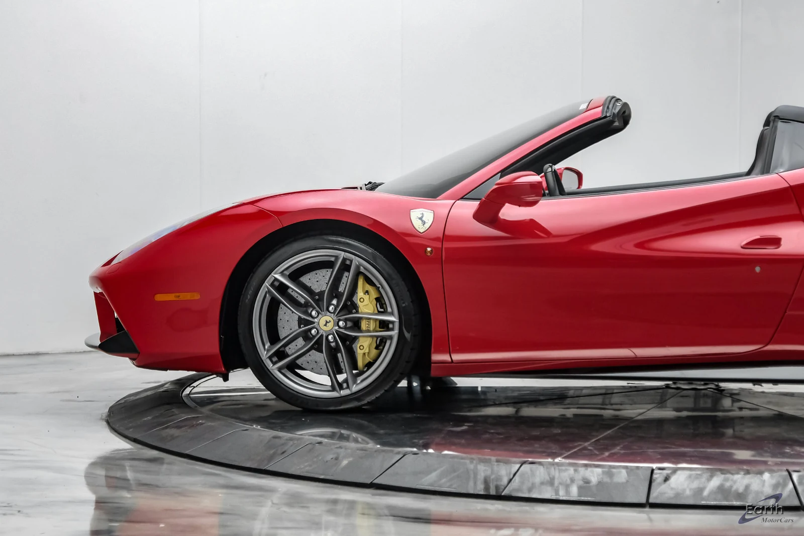 2018 Ferrari 488 Spider, 8/27