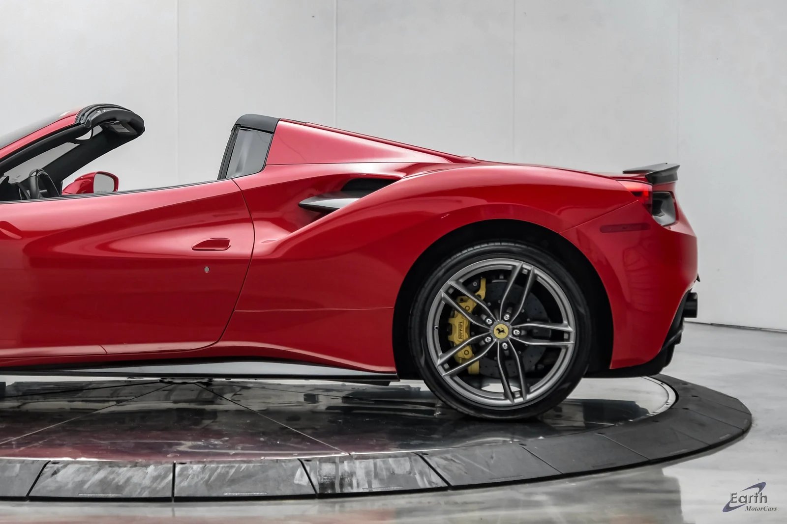 2018 Ferrari 488 Spider, 9/27