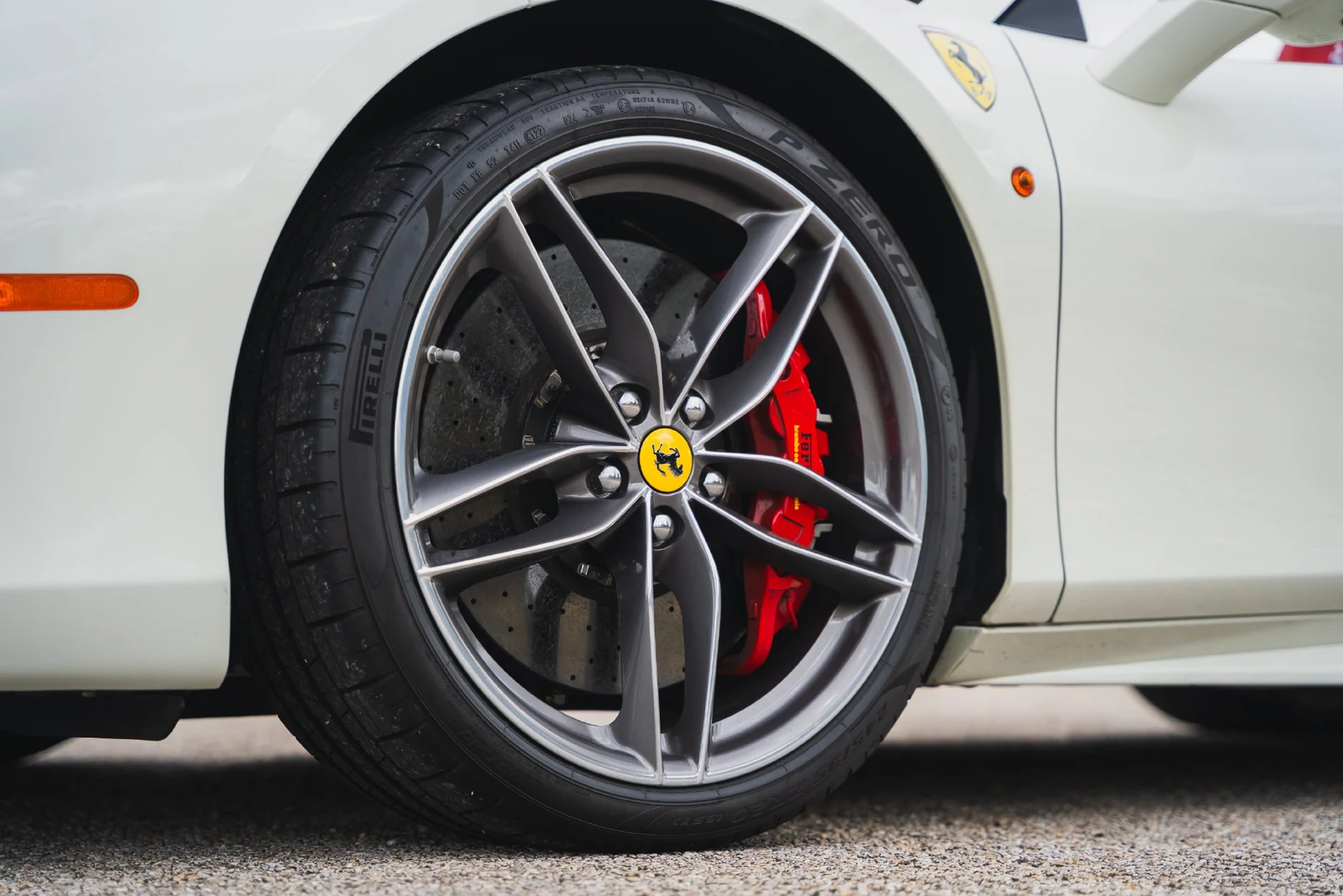 2018 Ferrari 488 Spider, 27/29