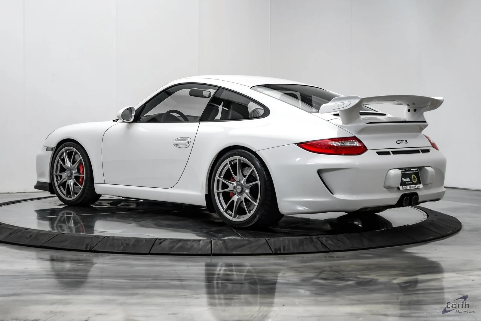 2010 Porsche 911 (997.2) GT3, 9/27