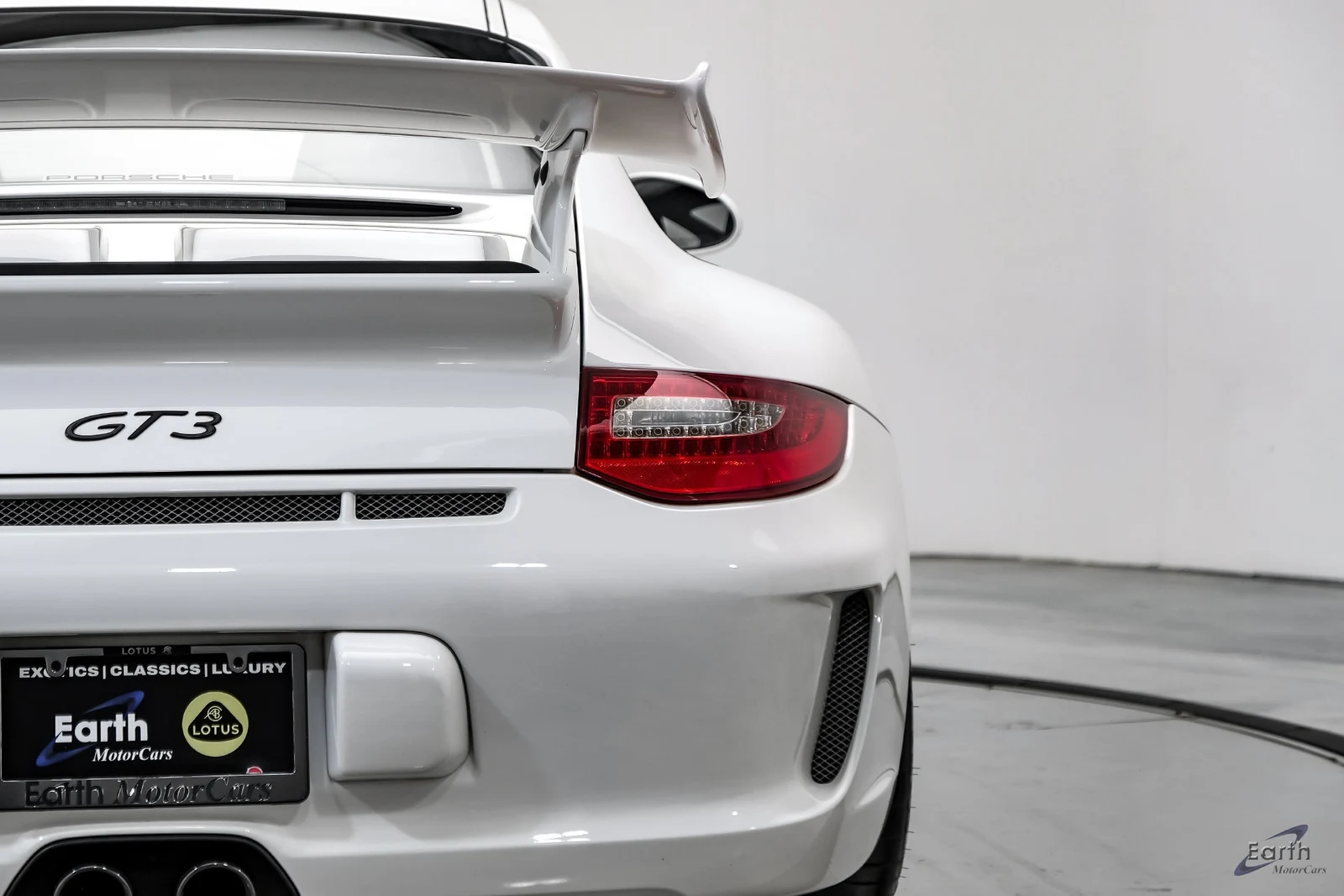 2010 Porsche 911 (997.2) GT3, 14/27