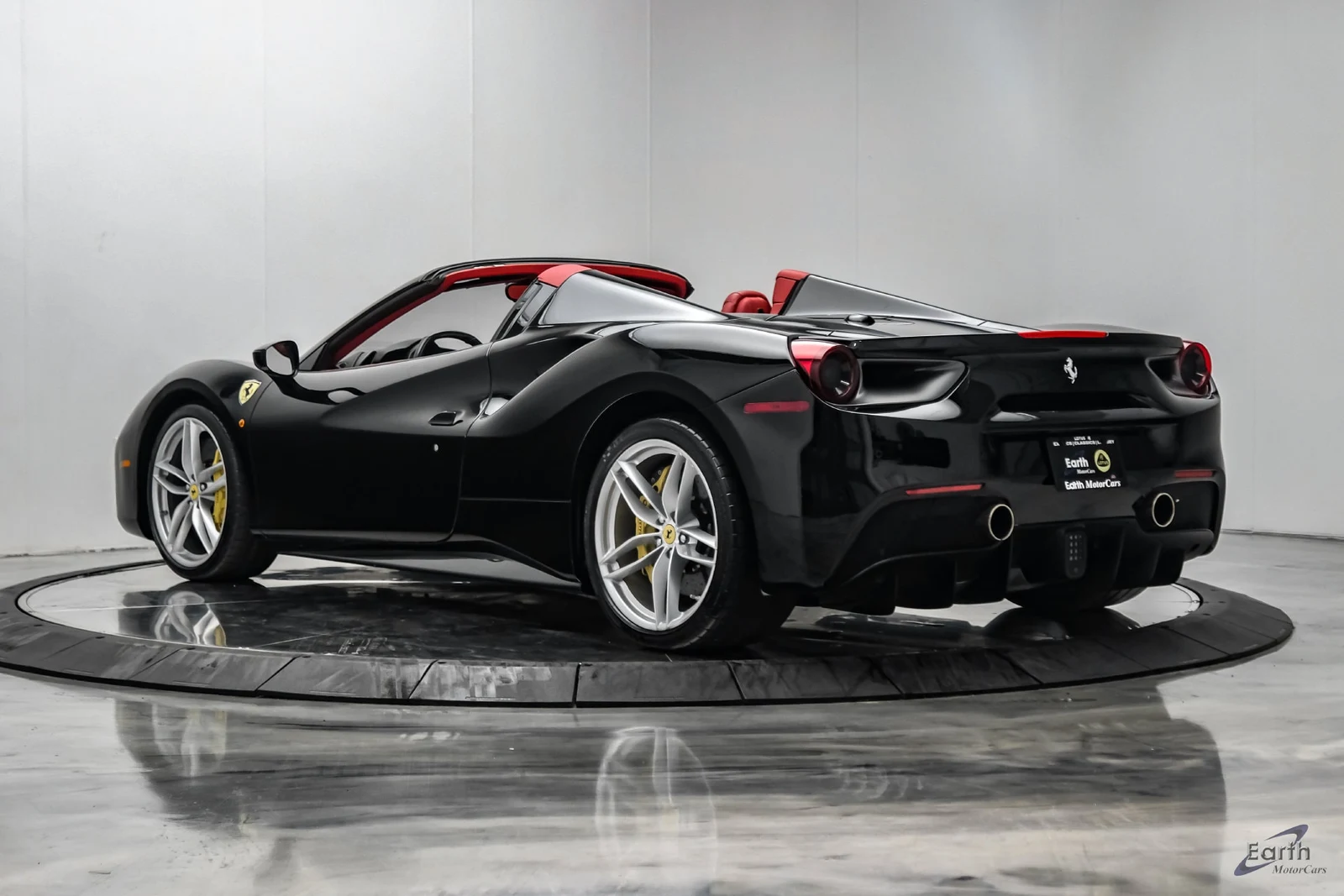 2018 Ferrari 488 Spider, 11/28