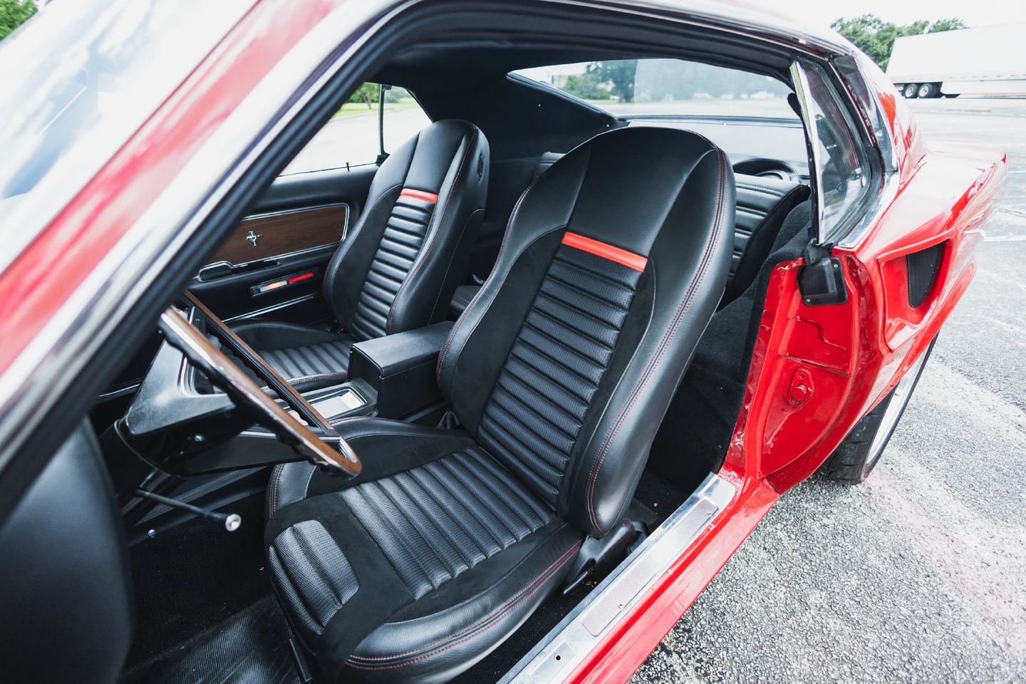 1969 Ford Mustang Boss 429 (1st Generation), 28/29
