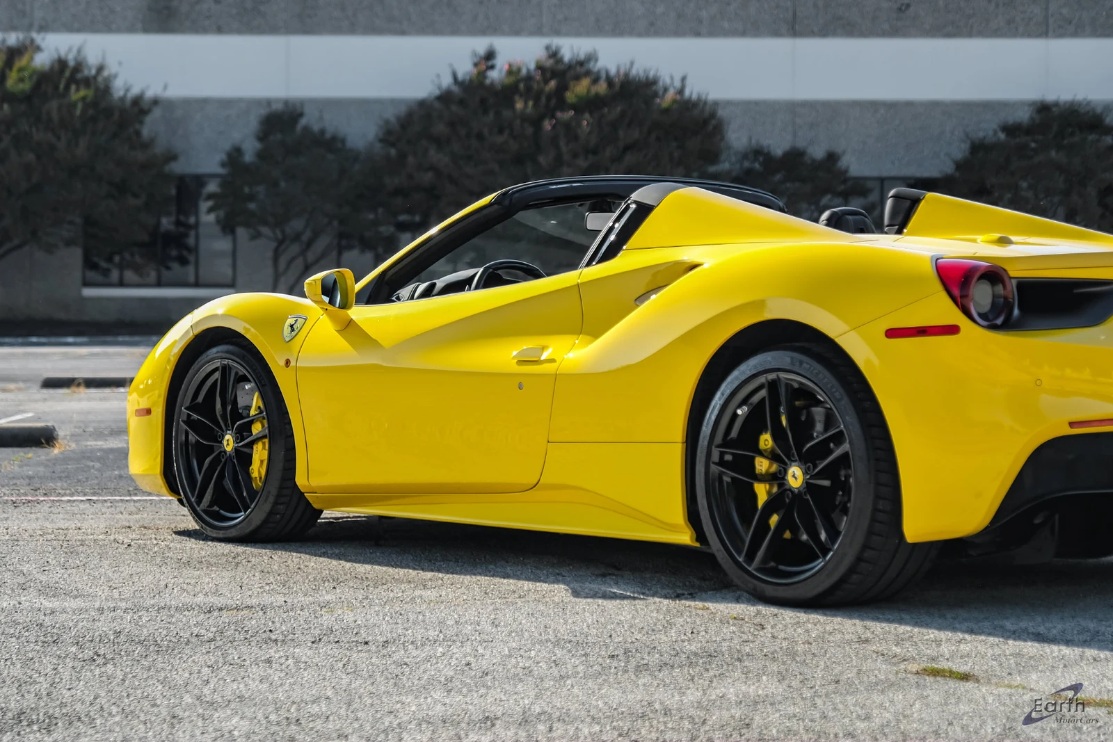 2018 Ferrari 488 Spider, 15/28