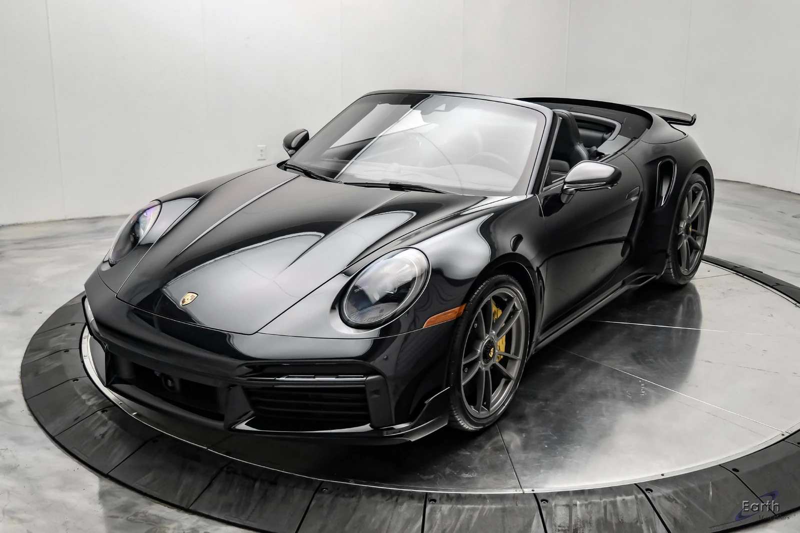 2025 Porsche 911 Turbo S Cabriolet (992.1), 5/28
